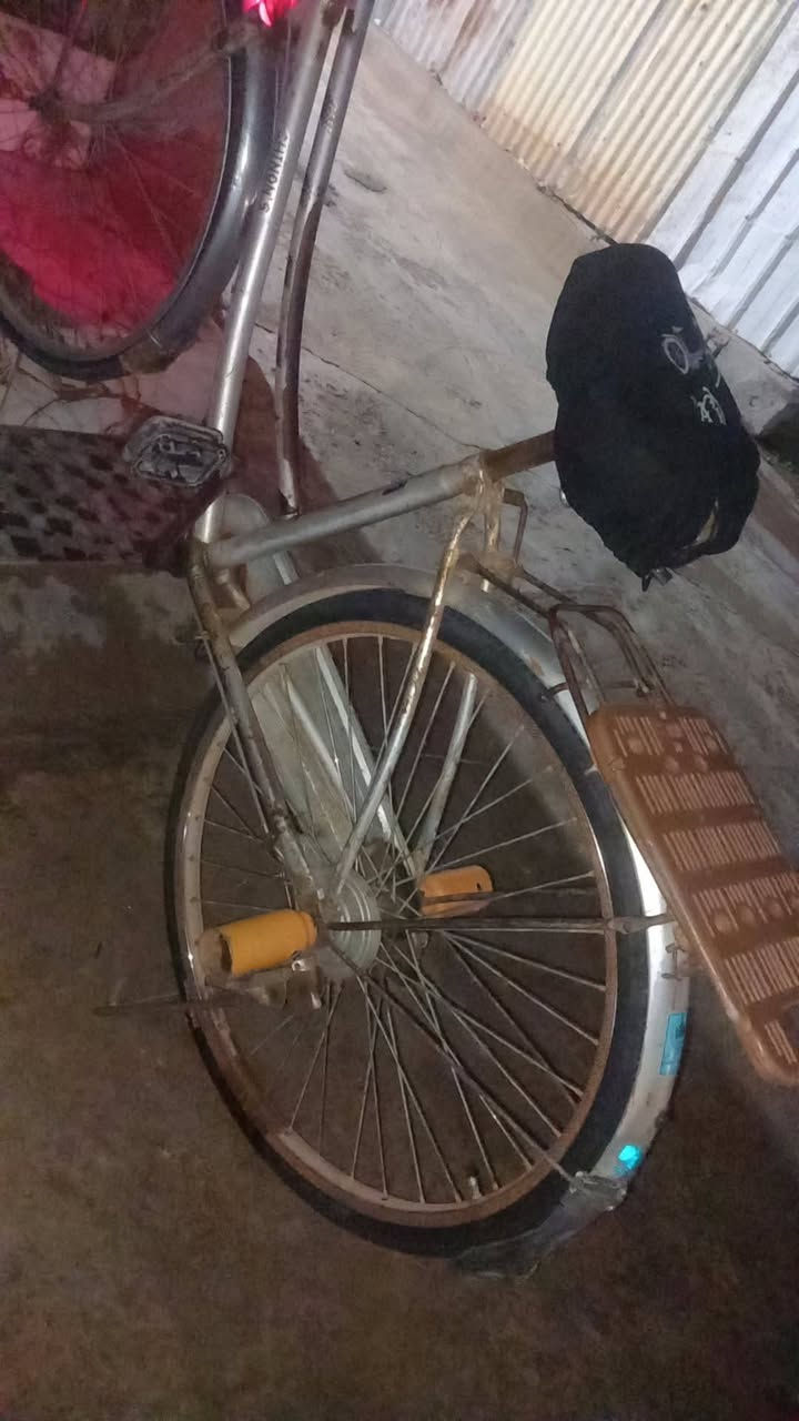 السعر 30 اللي يشتري خليه يراسلني على الخاص🗨️💫


**إذا كنت صاحب هذا الإعلان وتريد حذفه لأي سبب، رجاءا أرسل رسالة إلى الدعم الفني**