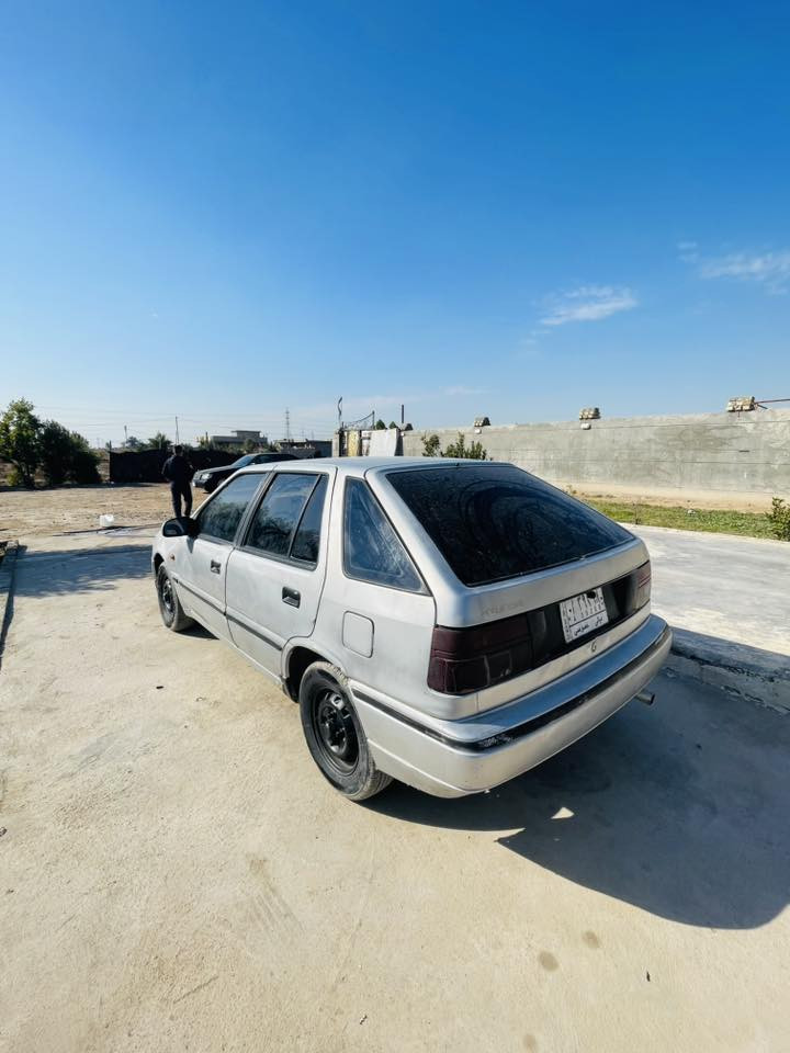 السلام عليكم هونده اكسنت 1994 للبيع اوامراوس حسب القناعه تخم تاير كهربائي كله شغال شاشه كامره سنويه لل28تحويل مباشر محركً1600 تبريد شغال حداديه كاله جديد السعر 32 وبيه مجال المكان واسط الحفريه لللستفسار 
***********
***********
