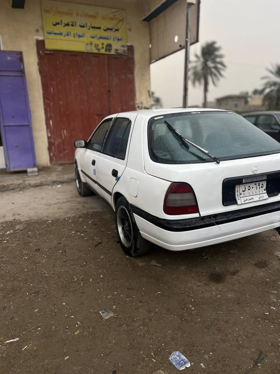 السلام عليكم نيسان سني  موديل 92  محرك 1600 المرغوب كير محرك شرط  رقم ديالى الماني حائز ثالث   تخم تاير كهربائيات شغالة غرفتها جديدة  سياره حلوه وكاعده السعر 25 وبيها مجال ويرهم مراوس حسب القناعة 
مكان السياره صلاح الدين الضلوعيه
***********
