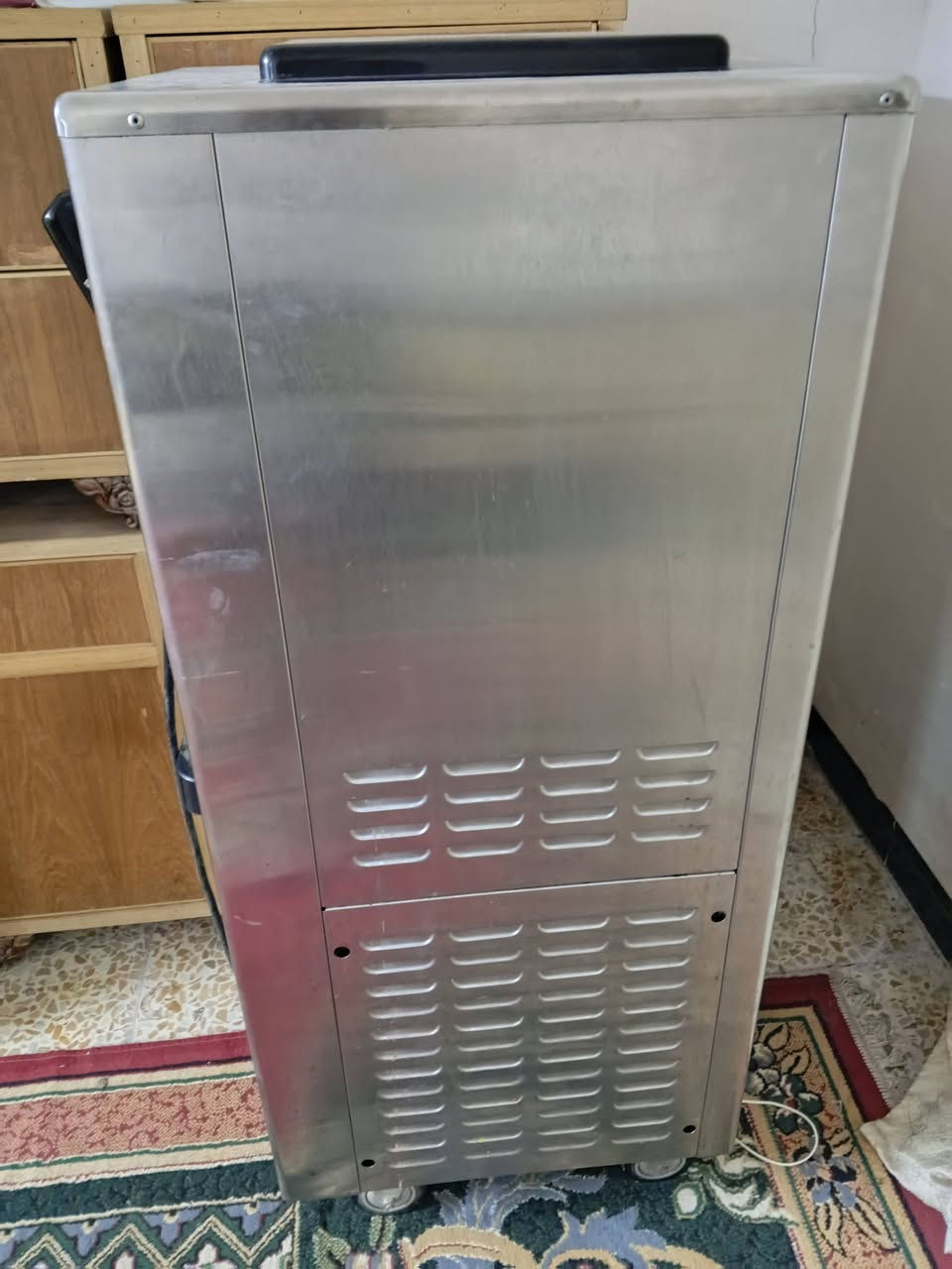 ماكنة ايس كريم للبيع السعر مليون وميه شراي يجي خاص


**إذا كنت صاحب هذا الإعلان وتريد حذفه لأي سبب، رجاءا أرسل رسالة إلى الدعم الفني**