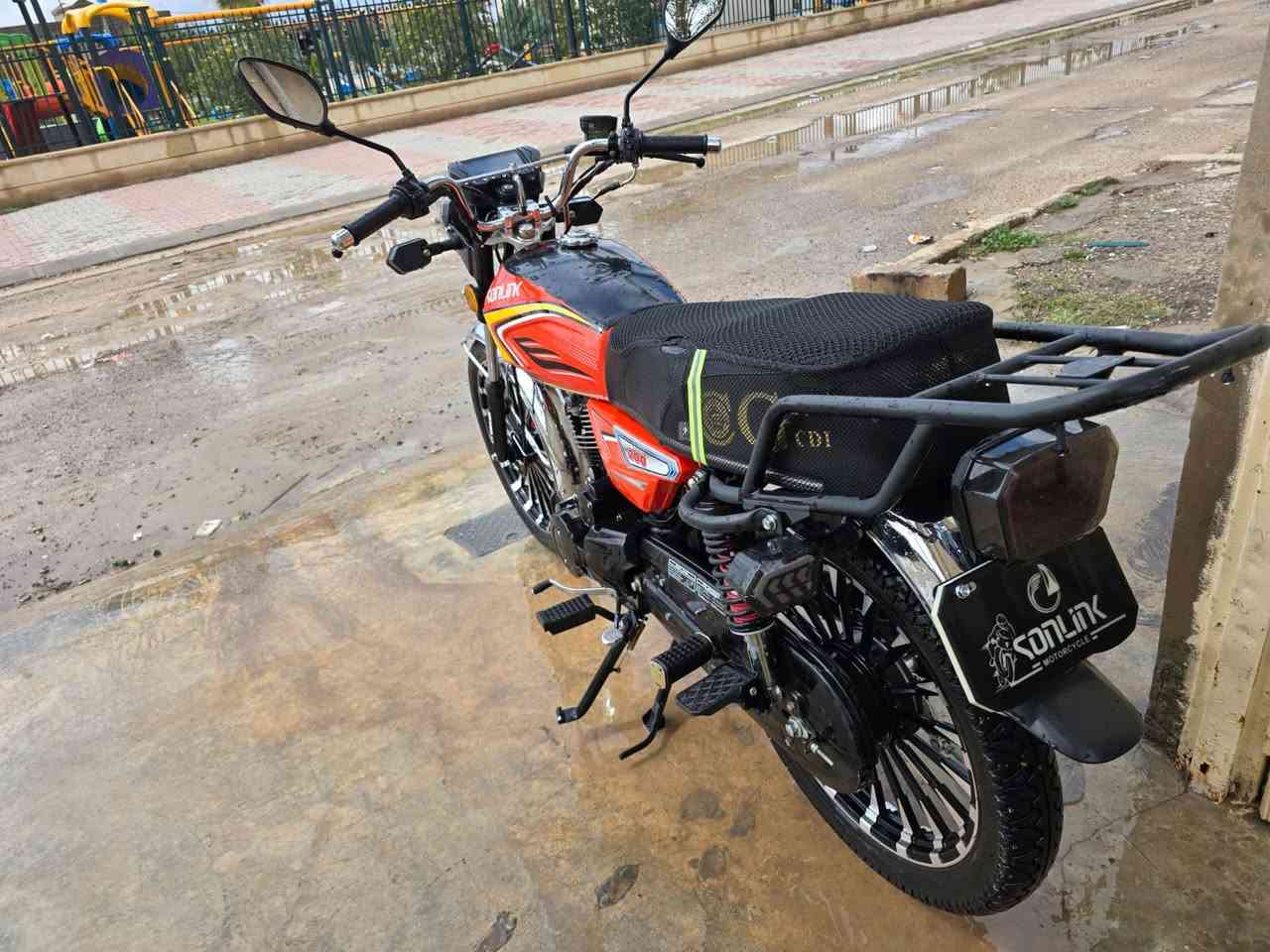 سيفان ضاغطه او زنجيل شرط من كلشي  محرك 200 موديل 2024مكاني قضاء الدور السعر 750او بي مجال قليل حك الجيه 
***********
