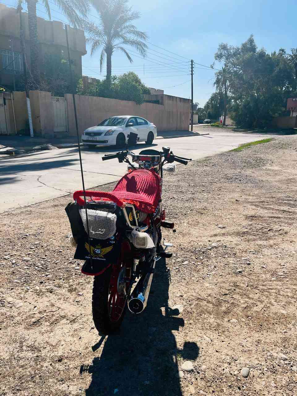 سلام عليكم دراجه للبيع لو مراوس حسب قناعه دراجه جديده موديل ٢٤مكينه٢٠٠اي عيب ما بي مكفوله دراجه خير من الله السعر ٦٧٥ بي مجال بكان ديالى سعديه ***********
