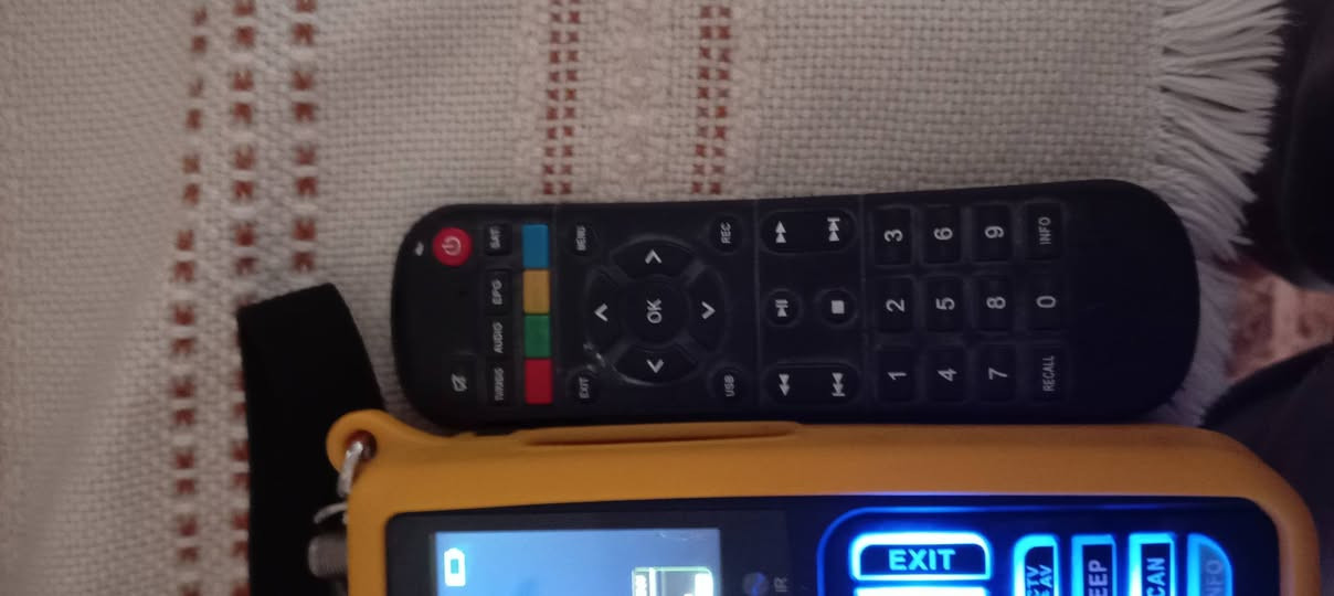 السلام عليكم فايندر مستعمل  للبيع
واي فاي زاد iptv زاد يفتح مشفر زاد ريمونت
زاد مشغل كامرات
***********
