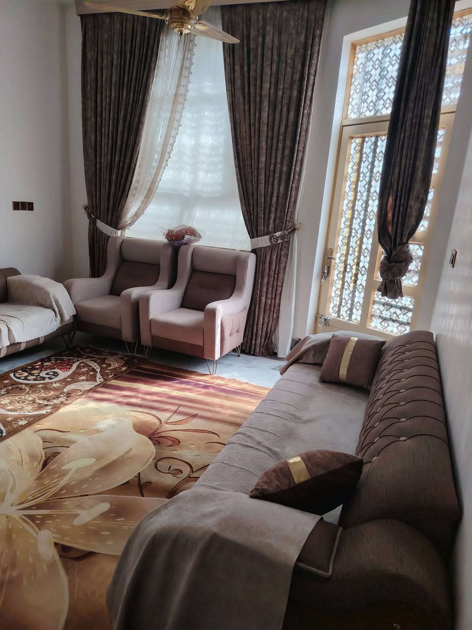 بيت للبيع ملك صرف المكان ورديه شارع 30 مطلوب إسكان.


**إذا كنت صاحب هذا الإعلان وتريد حذفه لأي سبب، رجاءا أرسل رسالة إلى الدعم الفني**