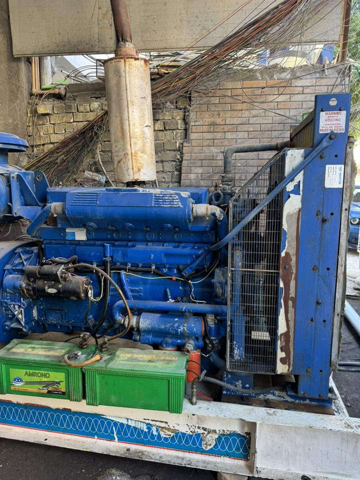 بيركنز 2006
للبيع 325KAV بلادي غير مفتوح 🔓 السعر 75$ ورقه وبيها مجال اي استفسار اتصل وبيك خير وتدلل 
***********
