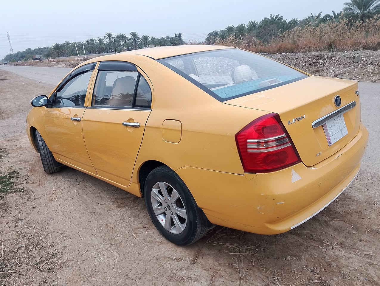 السلام عليكم ليفان 620  موديل 2011 مصفرة هيئة بسمي صبغ بنيد محرك نضيف السعر 48 وبيهة  مجال عنوان بغداد الراشدية الرقم ***********
