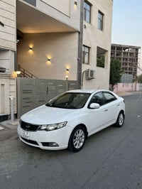 سيراتو 12 خليجي رقم بغداد بسمي سنوية 27 السيارة لا صبغ ولا ضربة ولا تب...