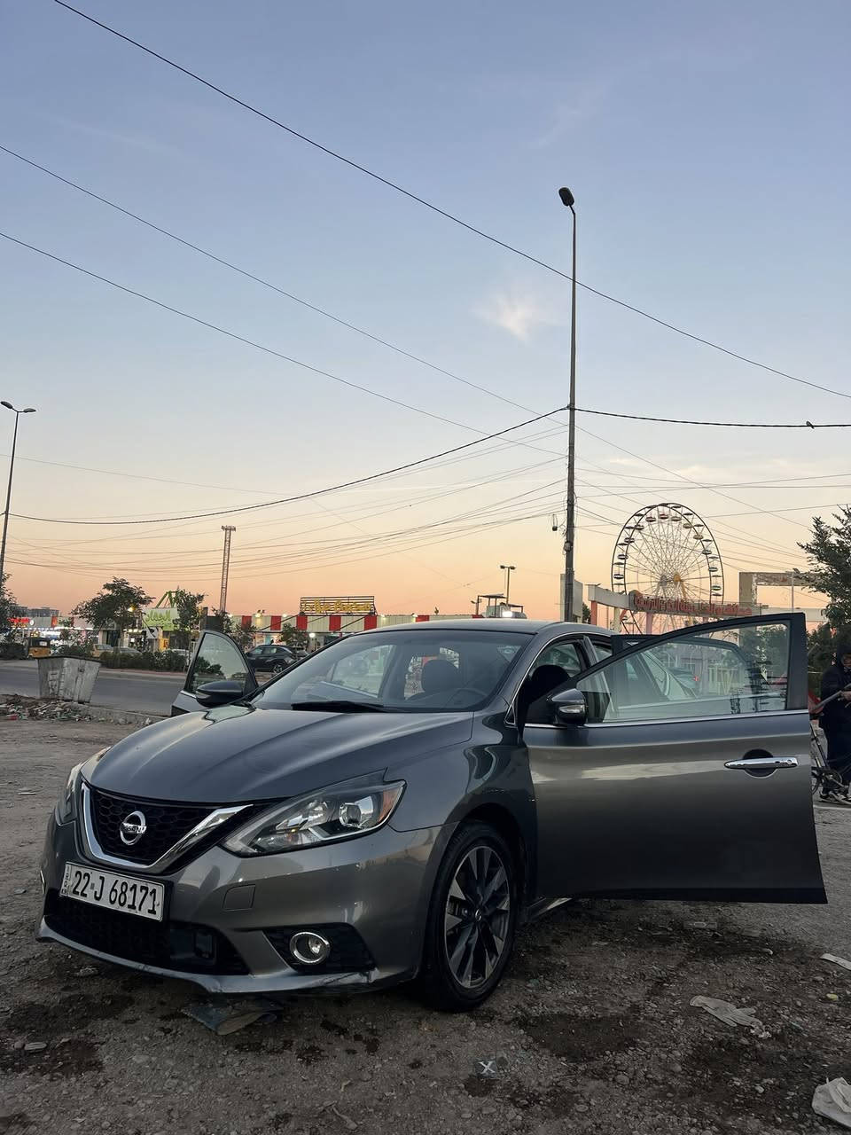 السلام عليكم

نيسان سنترا للبيع 
موديل 2019 
مواصفات SR فول الفول عدا الفتحة
🛑 حادث السيارة خلفي (البجم كبس✔️)
- تشغيل بصمة مع بصمة ابواب وبصمة صندوق
- داخل اسود نظافة فول
- تدفئة كشنات امامية 
- كشن السائق كهرباء 
- شاشة كبيرة 
- شاشة صغيرة بيانو 
- تحكم ستيرن كامل
- رادار امامي
- تحديد مسار
- توقف ذاتي امامي 
- لايت زنون 

السيارة نظيفة وخير من الله وصور الحادث موجودة والتقرير بأسمي السيارة شرط تحويل

للاستفسار ***********
العنوان بغداد حي الجهاد
السعر 117 ورقة وبيها مجال للشراي
