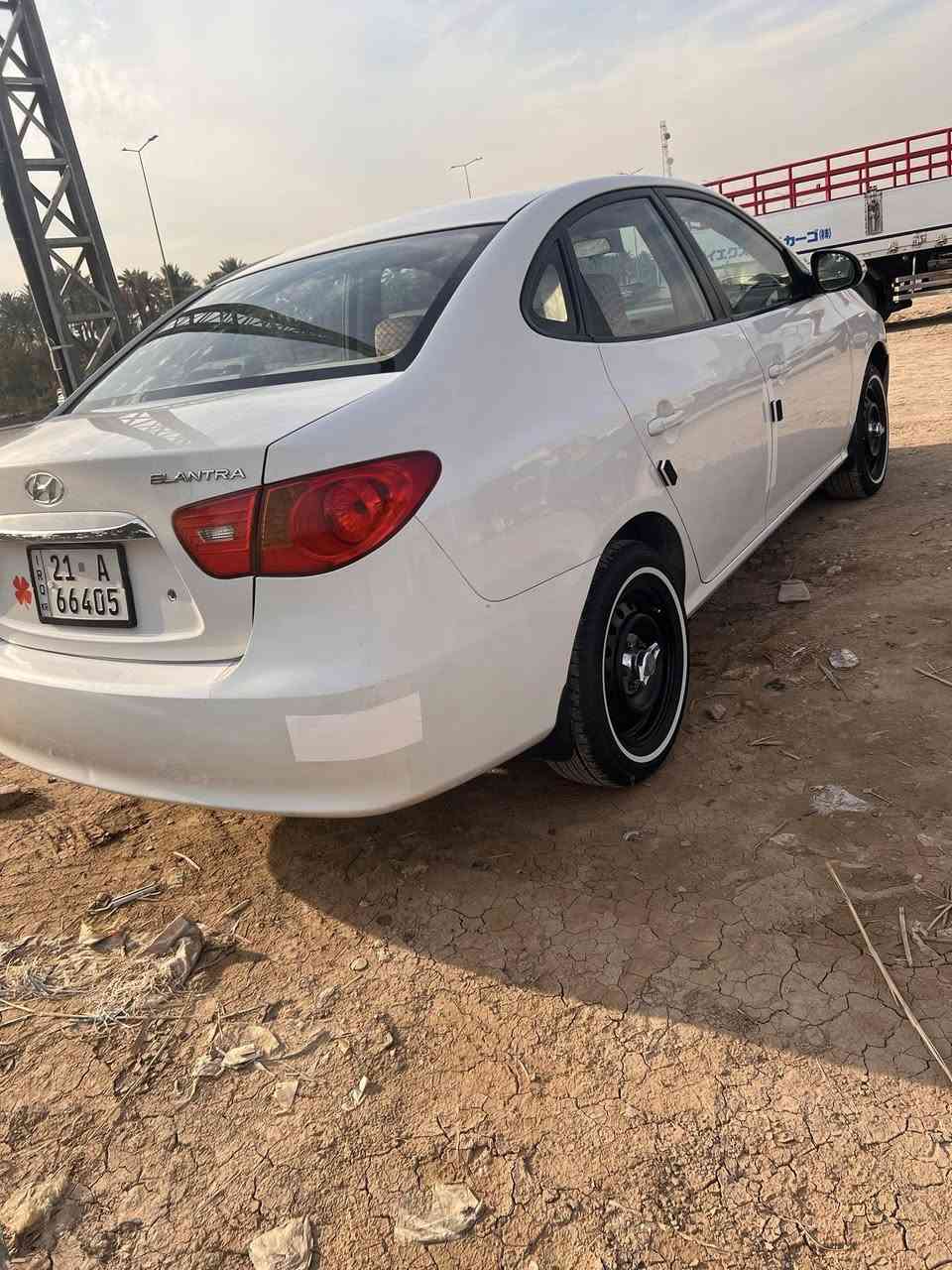 الانتره ٢٠١٠خليجي ١٦٠٠مكينه وكير جديدتخم تاير جديد حداده جديدتدفئهً تبريد شغال رقم سنويه جديده فول موصفات عده الفتحه مكفوله من الصبغ وتبديل  مكان السياره واسط الحفريه سعر ١١٨وبيها مجال رقم الهاتف ***********
