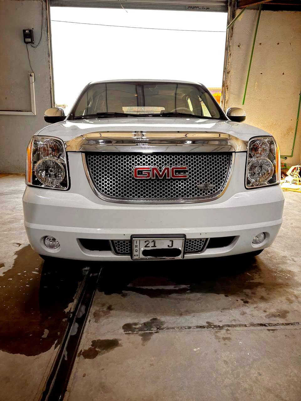 يوكن دنلي ادوات ادوات موديل 2009خليجيه مكفوله من الكص والسرقه والعشائر والانتر بول داخله تفصيخ فتح فول مواصفات دخول جديد مكينه 5300 السياره جاهزه من كلشي مرقم شمالي 
 السعر110 وبيها مجال حق الجيه مكان السياره البصره للاستفسار الاتصال بالرقم *********** موصفات السياره دلعه شفط فتحه سلايت روف شاشتين خزن ميموري بالكشن 
كير + - بعد هواي مواصفات
