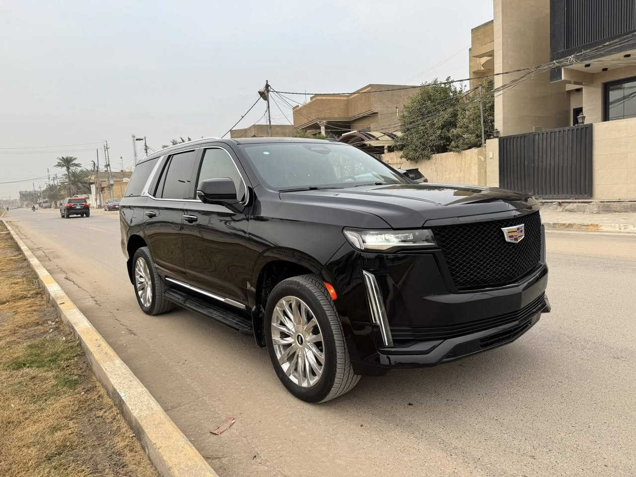 تحيه طيبه للجميع
للبيع كاديلاك 2023 بدون رقم وارد امريكي 

الضرر ( امامي تبديل دعاميه وبارد جاملغ ) 

ماشيه ٩ الف فقط 

مواصفات لكجري بريميوم 

جاهزه مابيها اي نقص 

اكثر استفسار متوفر واتساب 

***********

***********
