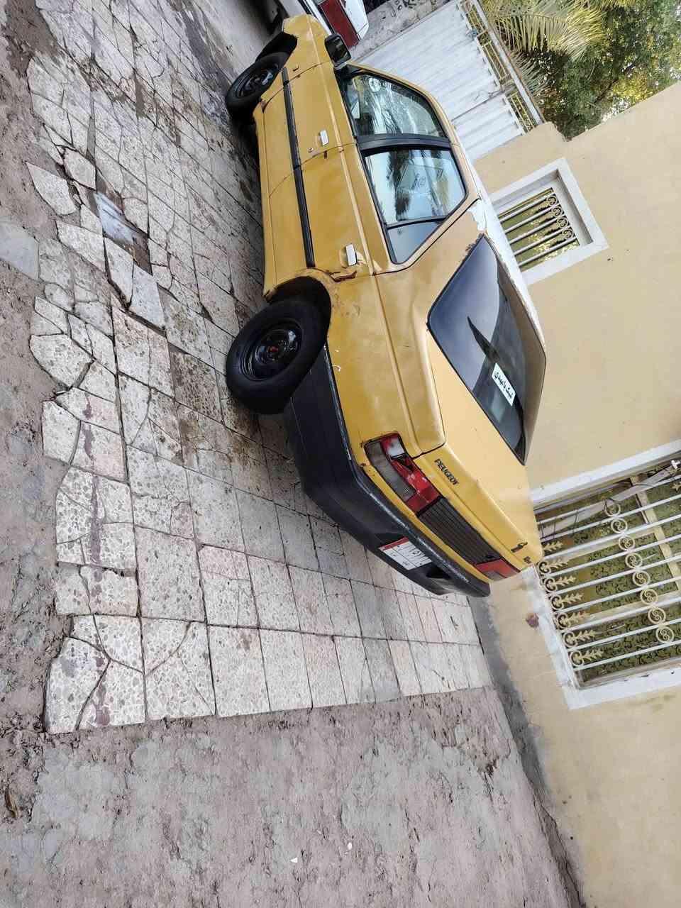 سلام عليكم للبيع بيجو روامديل ١٠ مكينه وكير حاويه تخم تاير كهربايات كلهه شغاله سيارة جاهزه متخسر عليهه الف كبلل تطلع عله باب الله السعر 10مكاني نجف مناذره ***********نتصل وتساب تحويل مباشر
