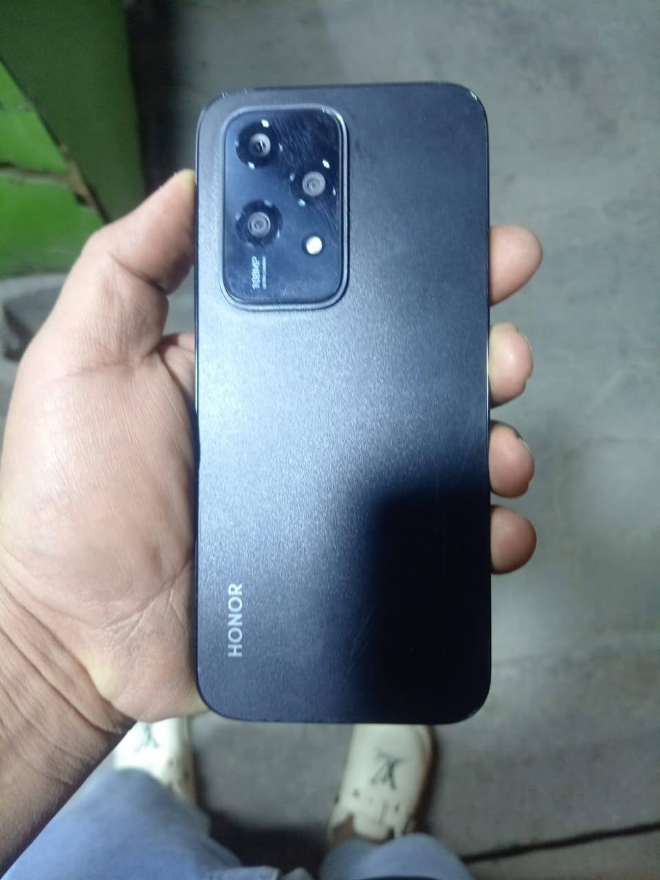 جهاز للبيع نظافه 90% ذاكره 256 بطاريه 6000 العنوان بصره شارع الاستقلال السعر 150 قفل  مراوس عادي ***********
