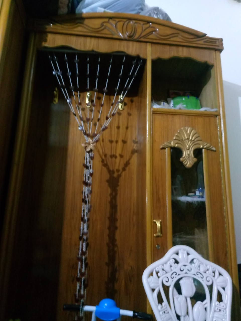 غرفه كامله للبيع سعر خاص 

***********
