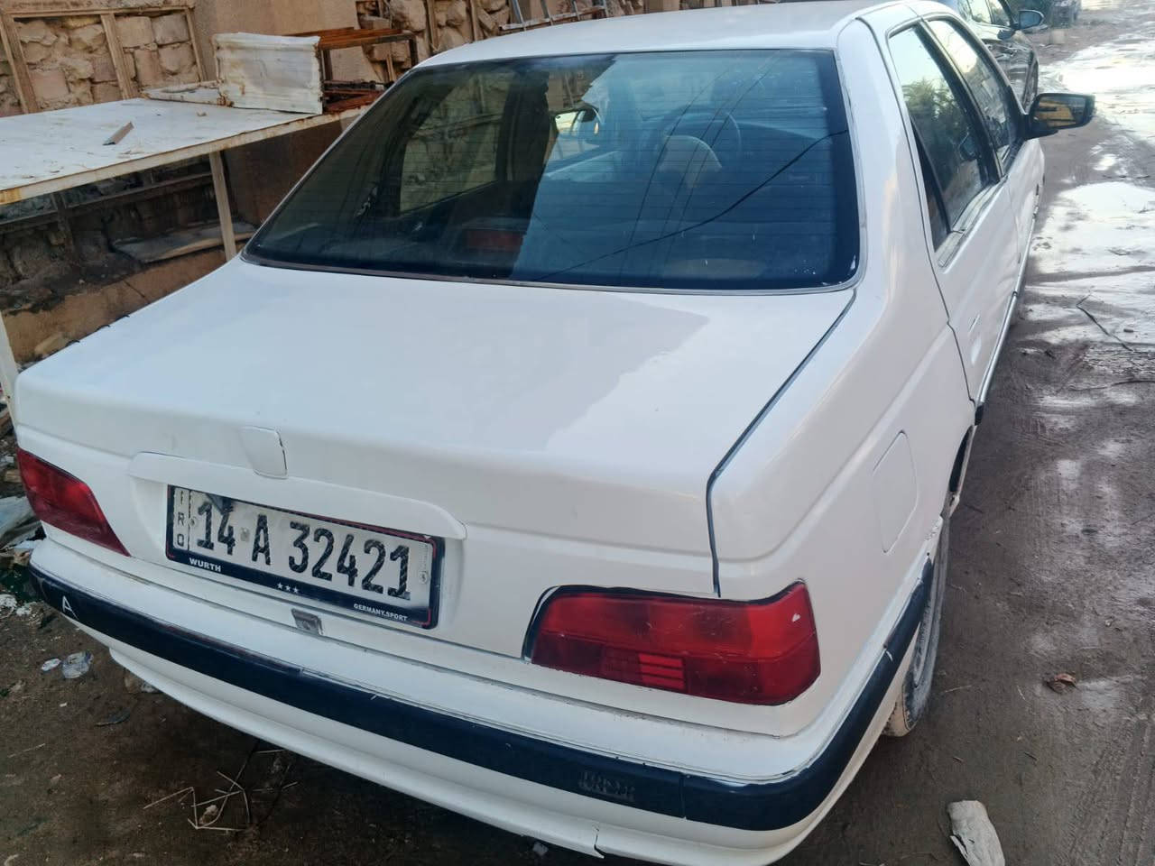 يالله السلام عليكم ورحمه الله وبركاته بيجوه بارص مديل 13سياره جاهز وخير من الله كير محرك حداديه جديده تخم تاير جديد ارقام نكليزي بسمي سياره مصبوغه جماليه فقد السعر 35وبيه مجال العنوان النجف الاشرف كوفه***********
