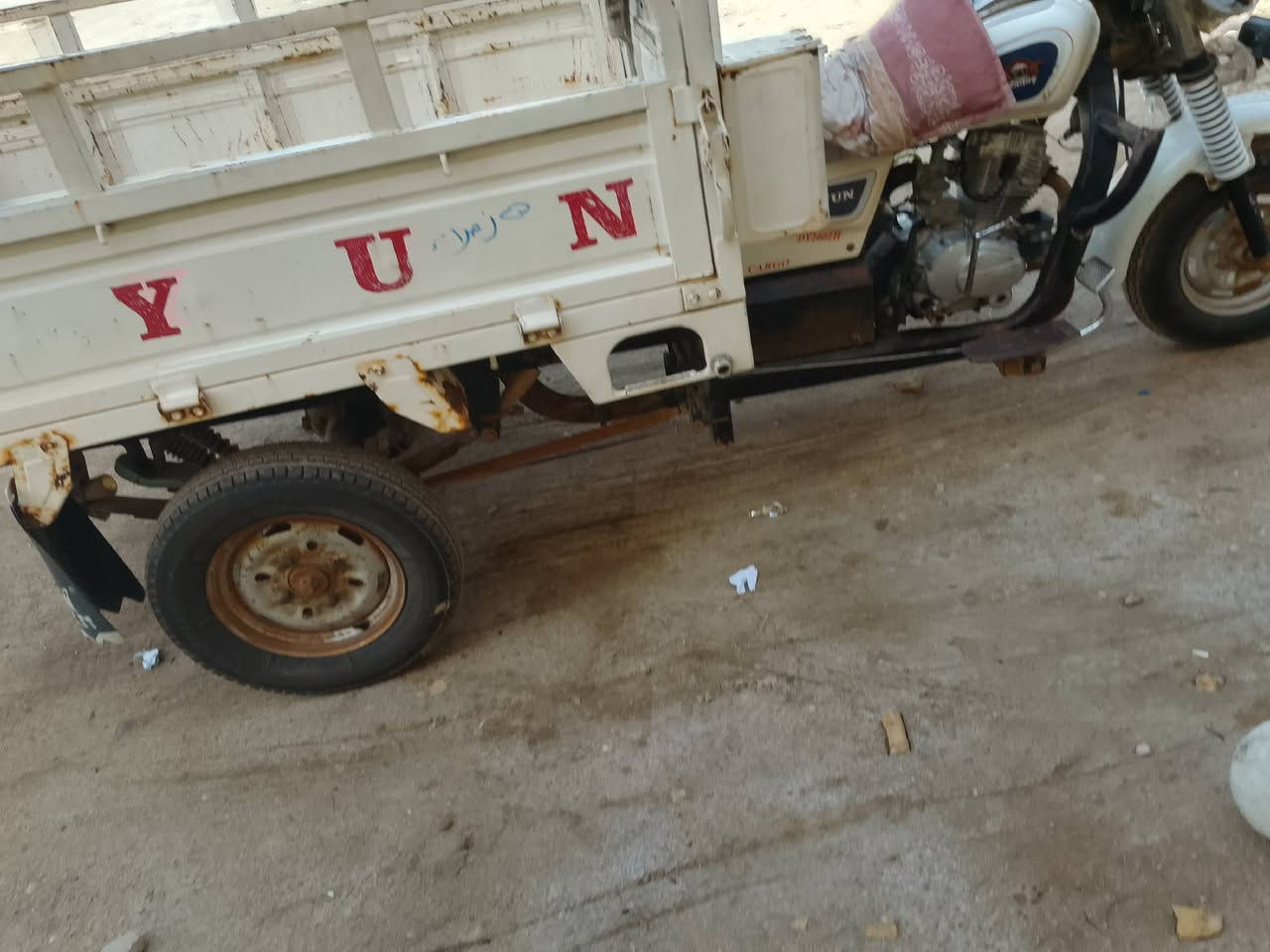 سلام عليكم ستوته14 وصليه تعمير 24 ستوته نضيفه فول شاصي يخبل مكينه بس بوشه نكره سلف سعر 1400
رقمي ***********
