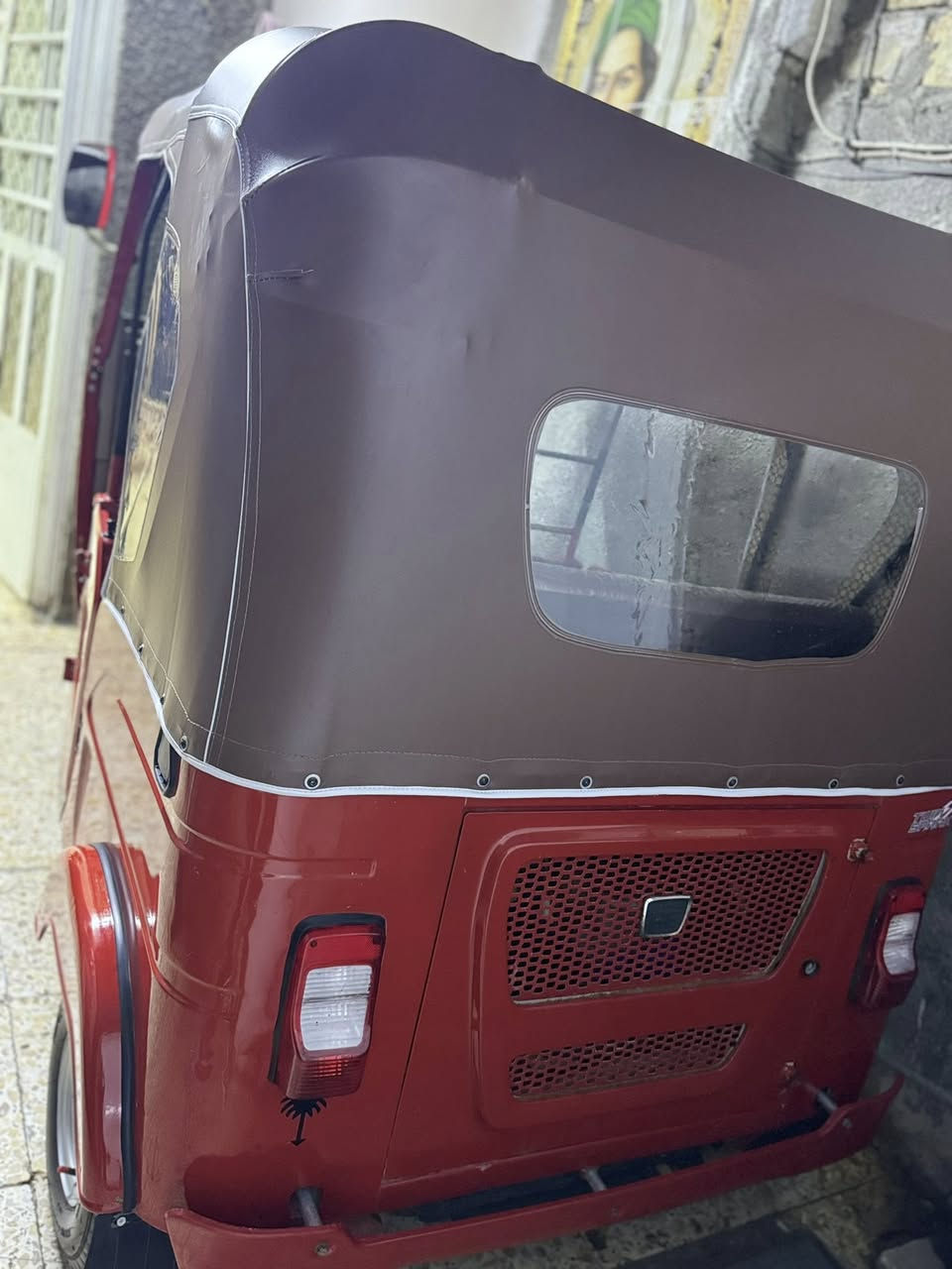 سلام عليكم تكتك.  22//رقم او سنويه تكتك كشر. كفاله.  بس. دوس تكتك كلش. حلوه مكينه. فول.  تخم. تاير  بغداد حي اور الشراي. يتصل***********. 🛺🛺🛺
