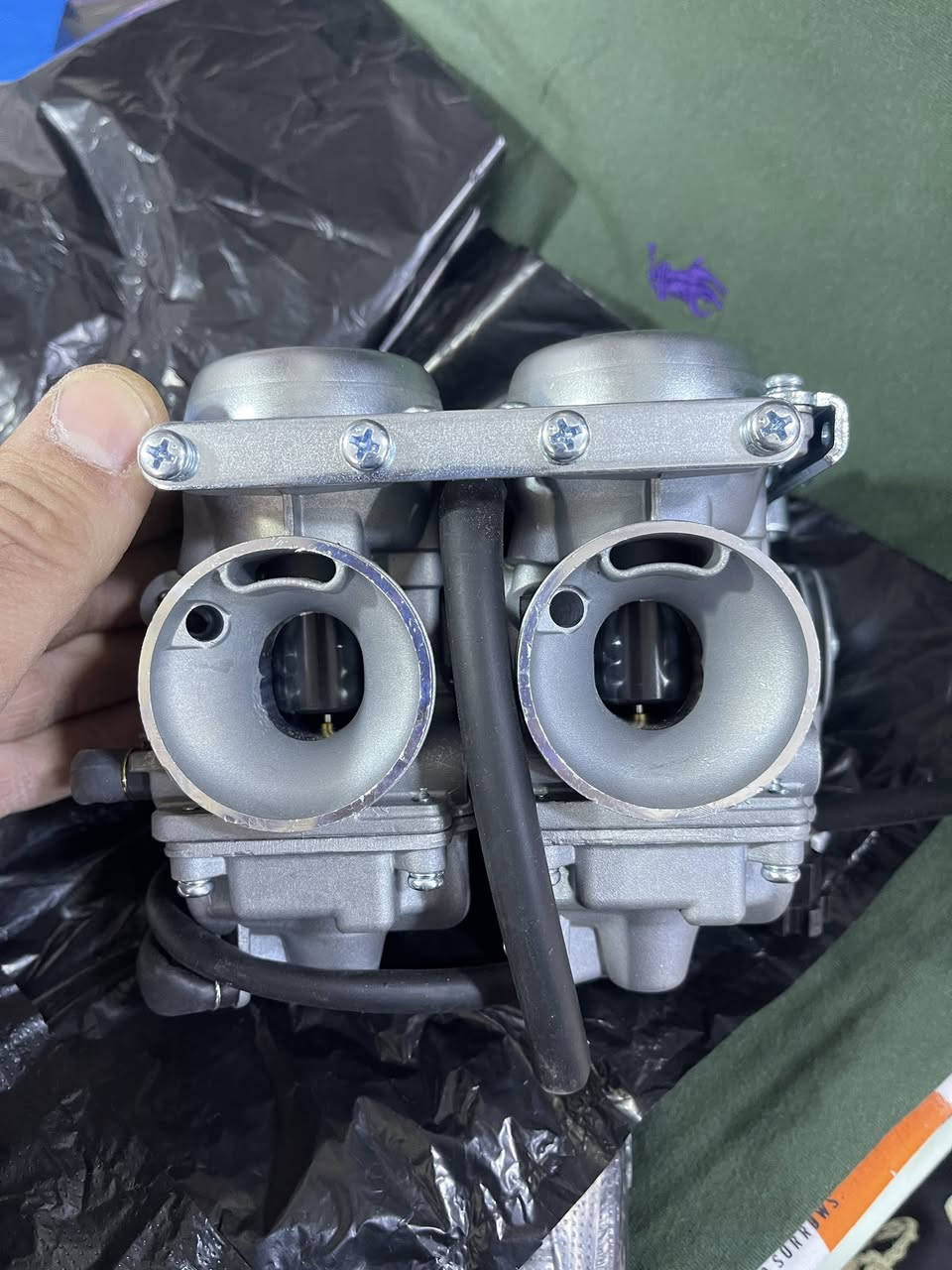 للبيع كابريتر هونداي ريبل 250 
السعر ٧٥ الف 
مكاني بغداد  بلديات 
***********
يوجد خدمه توصل
