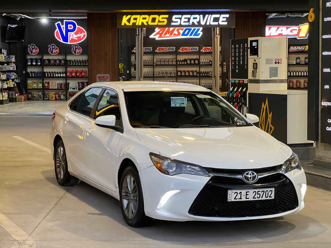 CAMRY SE 2017
‎*********** واتساب

کامری امریکی کلین تایتل ابیض ثلجی ماشیة 67 الف میل صورە امریکا وتقریر موجود،ب سلیمانیة نص جاملخ امامی صبغ،ارباگات کل سلیم قطعات لا مفتوح ولا تبدیل،گیر محرک لا مفتوح ولا صوت سنویة رقم المانی جدید حتی2030 نفس یوم تحویل حاظر،سیارة ما مراوس فقط بیع
‎مواصفات معروفة
‎(كشن كهرباء، جلد، شاشه, كاميرا، تحكمات
‎ستيرن،شفتات،تحديد سرعة,مرايا كهرباء،نيظام ئيكو،تبريد
‎لمس...)سیارة حیل حیل نضیفة،السيارة جميلة جدا
‎جدارتاقم صدر تاقم تیارات كل جديد
‎مكان سليمانية 
ملاحضات:رجاء شوف سونەر و رقم شاصی موجود علی سونەر،ای مشتری خادم
سعر : 183 $ شویة بی مجال
*********** واتساب
***********
