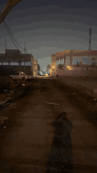 السلام عليكم قطعة ارض مساحة 111 واجه 7.20 والنزال 15.5 في منطقة الغزالية شارع البصرة قرب مجمع اطارات العالم السند 25 طابو زراعي باسمي
السعر 85 مليون مع مجال بسيط 
للاستفسار الاتصال بالرقم 
 بي واتساب ***********
