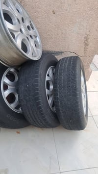 موجود 5ويل مع الاطارات نص عمر للبيع إلي يفيده يتصل على هذه الرقم 07802...