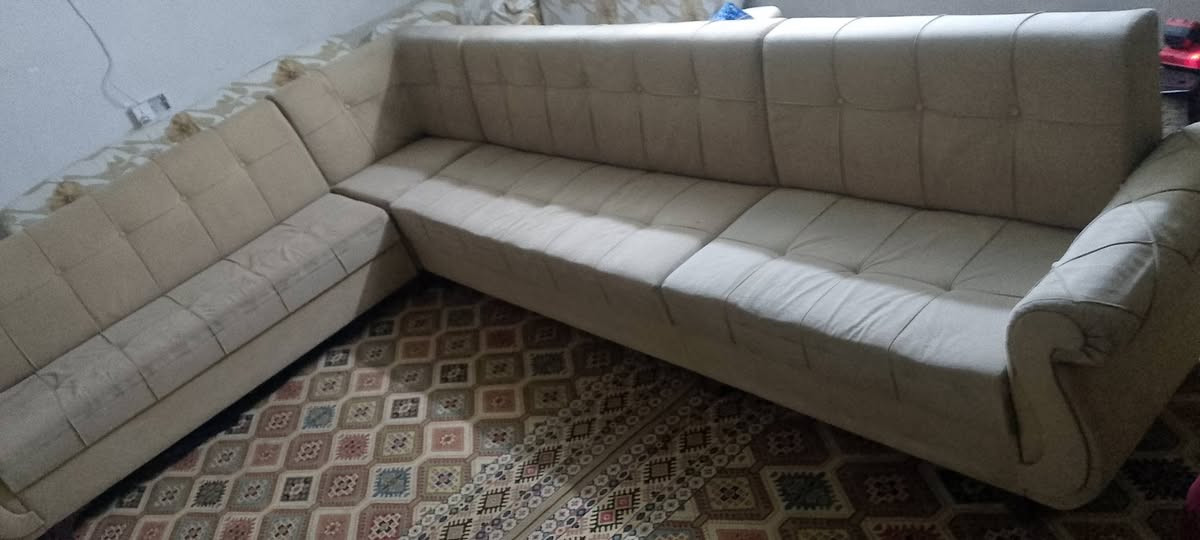 ديوان للبيع 9 نفر ***********
