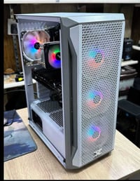 i5-12400f • RX 5700 XT • رام 16 جيجا