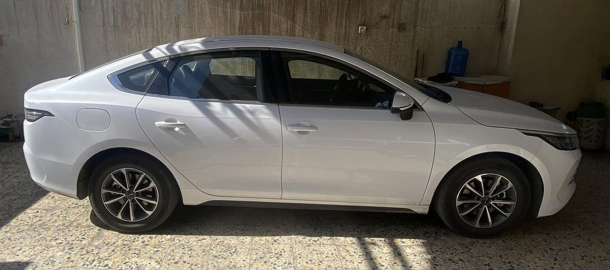 السلام عليكم 
دستروي للبيع 

 السياره كفاله عامه  وخير من الله

السعر 18500 وبيه مجال قليل 

مكاني بغداد شارع فلسطين 

***********
