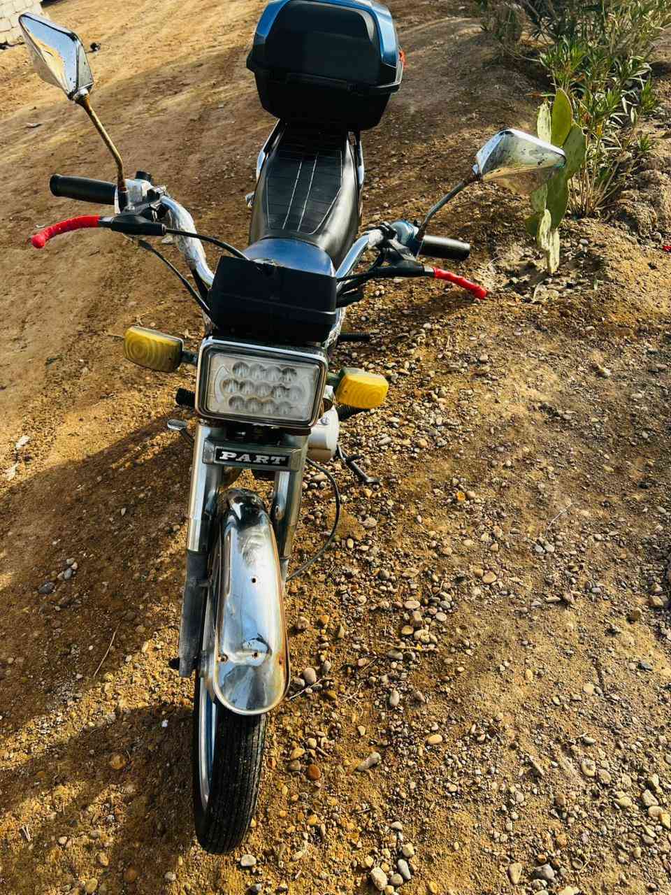 سلام عليكم شباب دراجه بارت ٥ كير دراجه وراق  سعره ٦٠٠.......مديل ٢٠١٤ ارقم ***********
