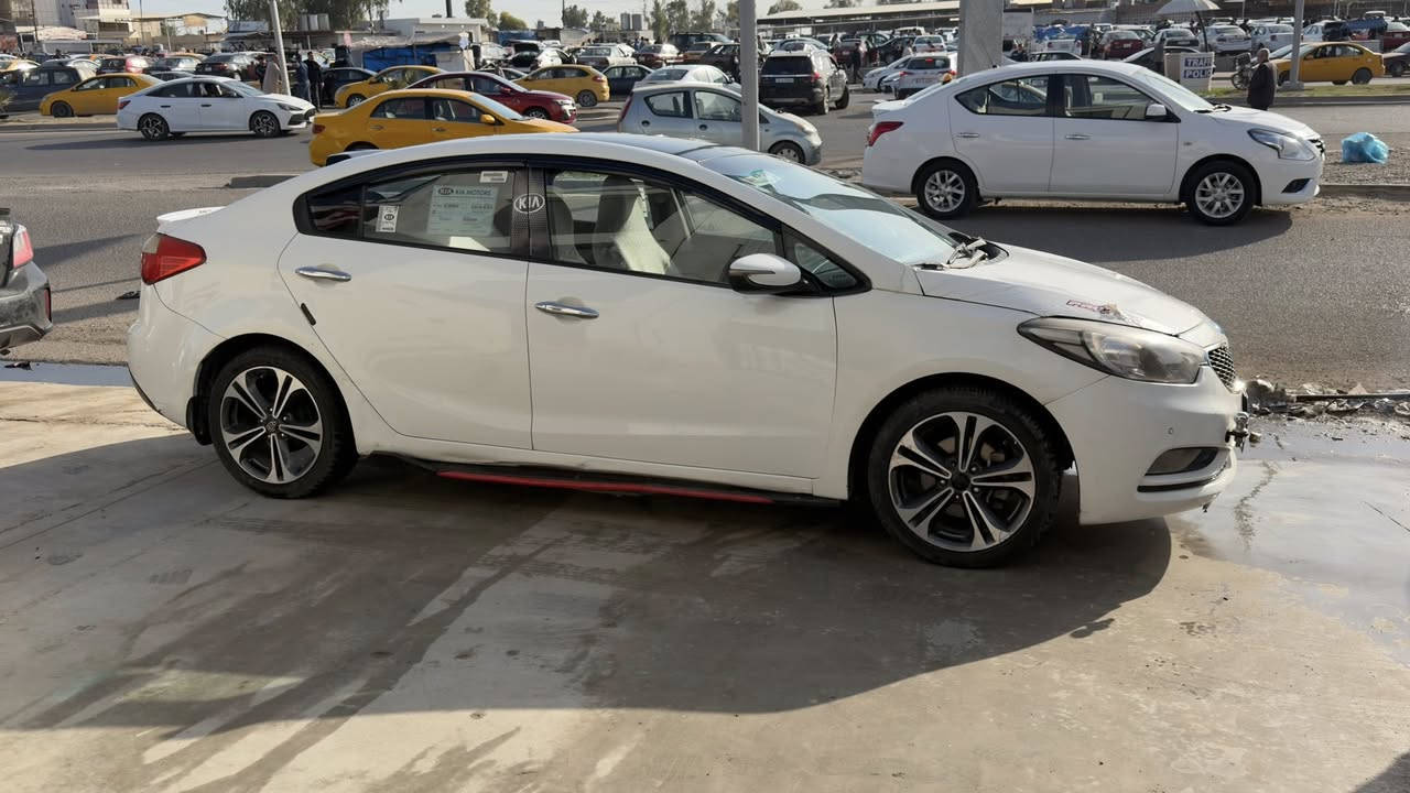 كيا سيراتو 2014 (خليجي)

سيارة جاهزة تراي للبصرة 

رقم اربيل شرط التحويل 
تحكمات ستيرن 
شاشه داخلية 
ويل كروم 
 ضرر السيارة 4 قطع 

السعر 88 

مكلف بالنشر :

تفاصيل اكثر  اتصل ( ***********)
