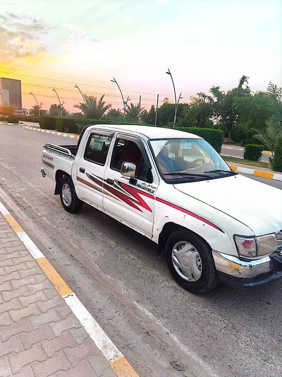 السلام عليكم تيوتا 2002 للبيع رقم صلاح الدين الماني سنويه 28 بسمي  *********** المكان بيجي السعر80
