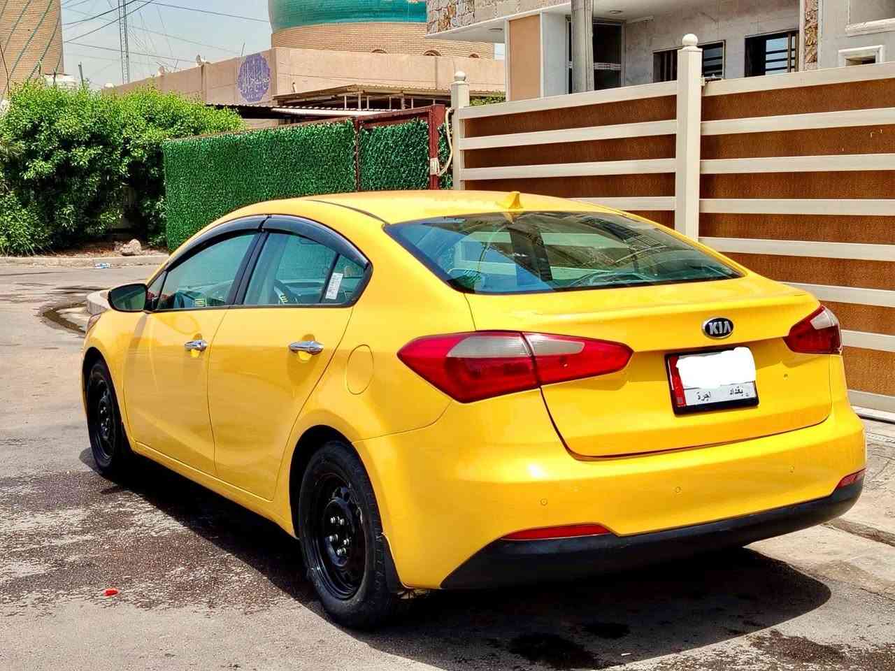 فورتي 2015
وارد امريكي حادث بنيد مبدل

مكينه 2000دوش 
مكينه كير مكفولات
تخم تاير صدر جديد
تبريد ثلج

كامره خلفيه
لايت زنون
تحكمات ستيرن جهتين
رقم بغداد مشروع وطني تحويل ثاني يوم 
معروضه 89
عنون بغداد شارع فلسطين 
***********
