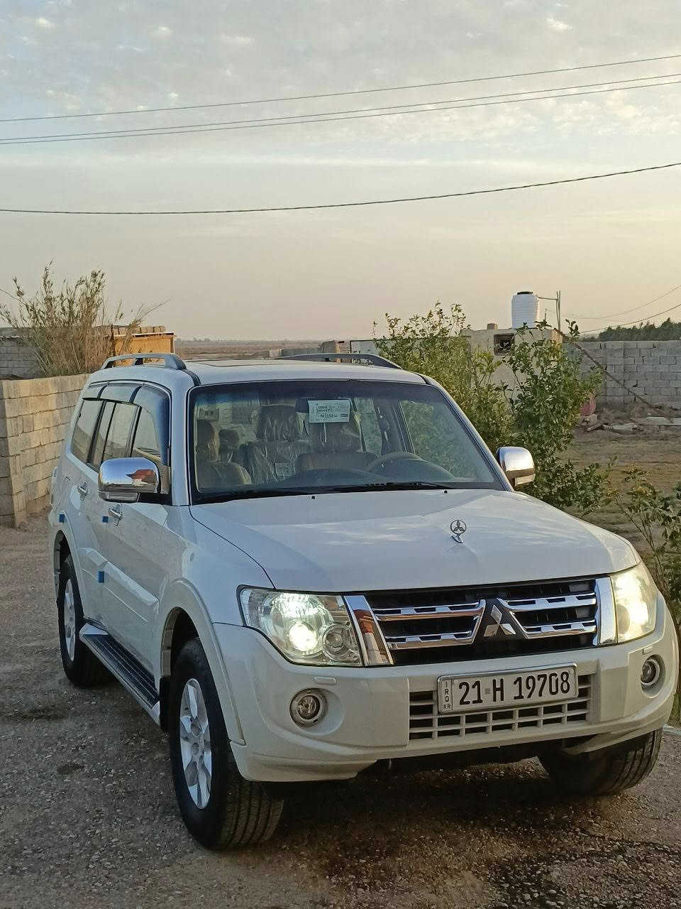 السلام عليكم  باجيرو2014 رقم سليمانيه
مكفولةكفالةعامه كيرمحرك شاصي ضربةكفالةعامه
فولمواصفات كشنات كهربائيّة اشايربل مري
تحكم ستيرن فتحه

مكان صويرة  مكان صويرة     مكان صويرة
           
       ***********
