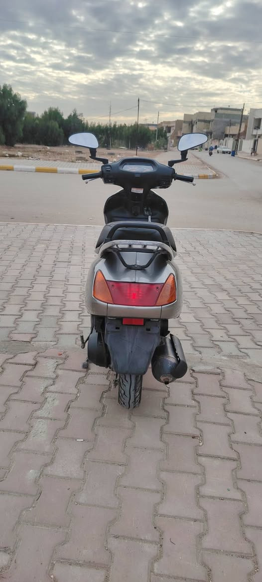 سلام عليكم دراجه سبيسي ياباني كامله مكمله مفتوحه مره وحده بس فقططط كفرات ابو لختم  تايوان سلف هندر شغلت شلعه ومعدل شرط كله شغاله كرهبايات شغاله  قفل ستيرن قفل جنطة شغالت ماكان كوت زهراء قرب صيدليه ريهام  .
رقم الهاتف ***********
