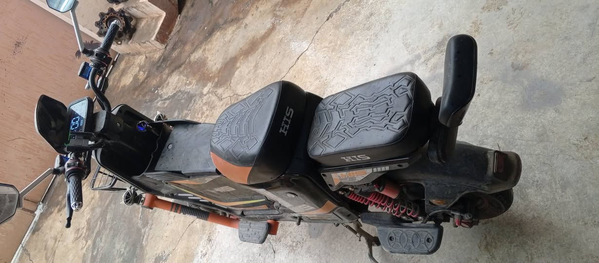 سلام عليكم
يوجد موطور شحن للبيع H900
كلش نضيف كمى موضح بل صور 
مستخدم شهر واحد يحتاج بطاريات عدد 2
والشراي يدلل 
***********
