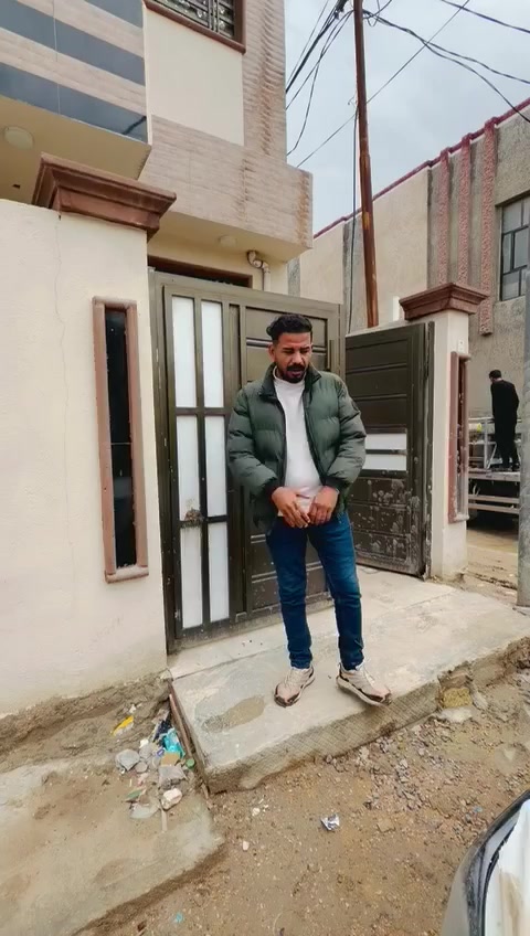 إعلان اعلان 
بيت للبيع *
المساحه: 110 ركُـن
العنوان* بابل*خلف مول نون
3 غرف نوم 
3 مجمع صيحات 
باقي التفاصيل في الفيديو 
السعر **135** بي مجال 
للاستفسار الاتصال على الرقم الموجود مامتواجد ع فيس ***********
