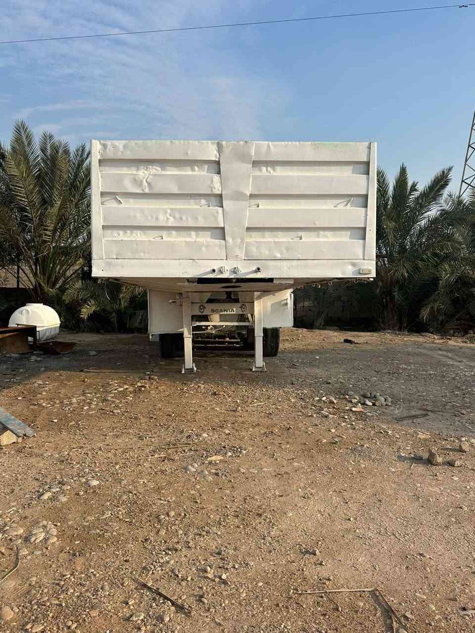 عربانه حداديه للبيع
***********
