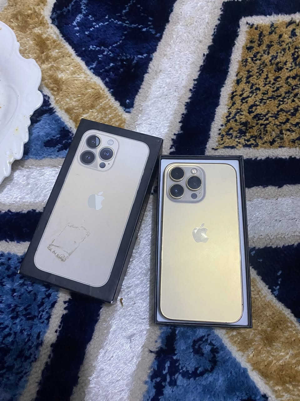 سلام عليكم شباب جهاز ١٣برو نضيف  مبدل ***********كأمره فقط سعر 550وبي مجال
