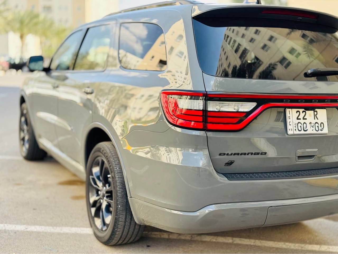 السلام عليكم للبيع او المراوس دورنكو 2023 
السيارة مكفوله كفاله عامة 
ماشية 28 الف 
محرك 6 سلندر 
شاشة كبيرة 
كامرة دوارة 
رادارت جانبيه 
كشنات جلد وكنتارة
كشنات تدفئة

رقم اربيل تحويل او وكالة 

مكان السيارة بغداد 

للاتصال// ***********
للاتصال // *********** بغداد, العراق
