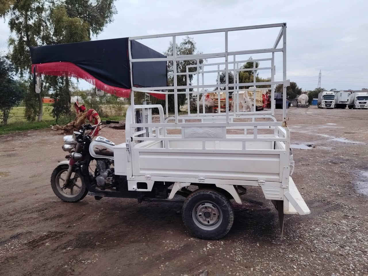 سلام وعليكم ستوته فحل عالي  موديل 19  محرك 22 ورقه وحده 
فول نضيفه كهربايات كلها شغاله  
مكلف بلنشر  *********** وتساب
