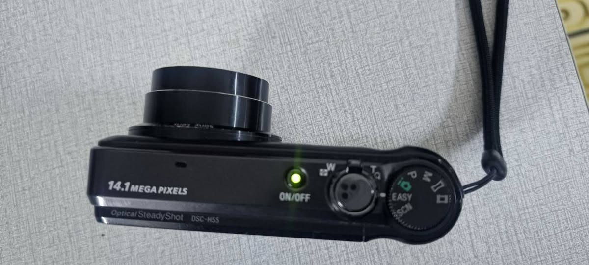 سلام عليكم ورحمة الله كامره سوني للبيع شغاله فول نضافه موضح بل صور سعر 100مكاني  الصدر توصيل موجود


**إذا كنت صاحب هذا الإعلان وتريد حذفه لأي سبب، رجاءا أرسل رسالة إلى الدعم الفني**