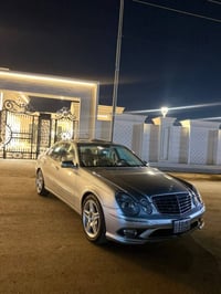 للبيع مارسدس E 350 لون سلفر كير ومحرك جدد لوك صدر الأمامي والخلفي جديد...