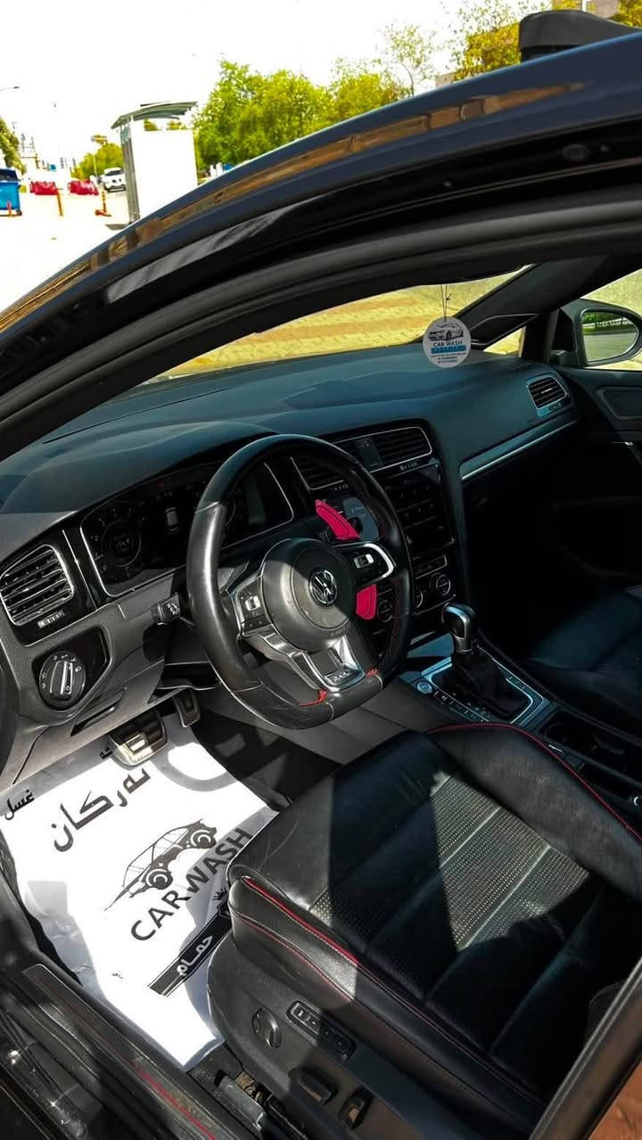 گۆلف GTI شەریکە صەباح وارد خلیجی ٢٠١٨ کلین 
٨٣ مایل رۆیە هیچی نیە سبوغ و لێدران بە شەرت 
فول فول مواسەفات  گێچ ئەلیکترۆنی پانۆراما جلد و شاشە گەورە دو سویج ٣ مۆدی لێخورین زۆر خاوێن مایتەوە گێرو مەکینەش بە شەرت نەکرایتەوە سحر ١٦٦ وەرەقەو مەجالەکی کەم ***********
سلام علیکم متابعین
کولف GTI شير صباح وارد خلیج 2018 نظيفة بدون ملاحظة
قطعت 83 ميلاً، بدون إطارات وحالة سيئة
مباشرة من المالك، هذه السيارة موديل2018 وناقل الحركة أوتوماتيكي. عداد الكيلومترات. تواصل مع البائع مباشرة
سیارة سحر ١٦٦ ورقە و مجال قلیل أربيل, العراق
