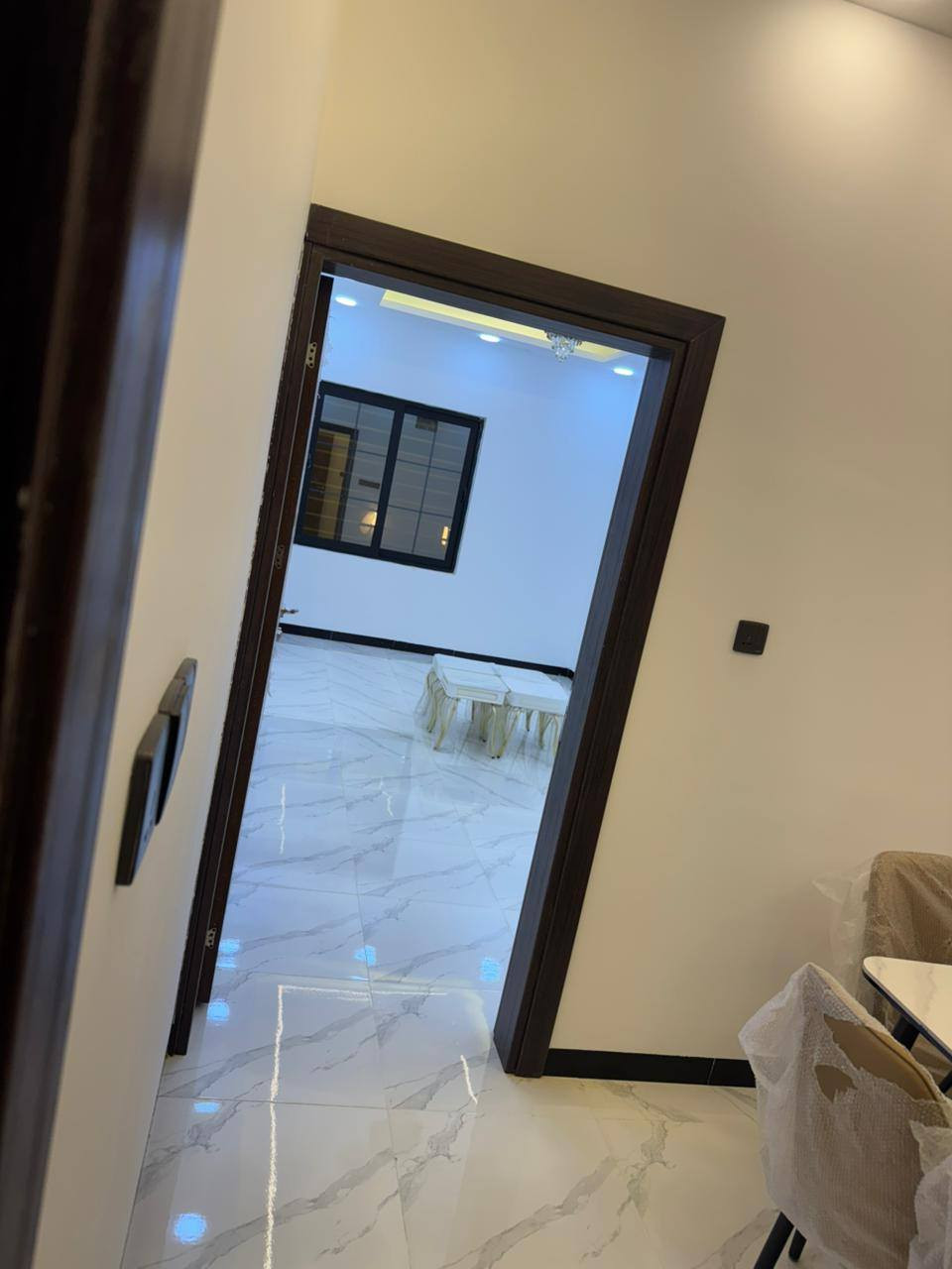 عروض مكتب ركن المواسم للعقار    والمقاولات 🏢 .

🛑 دارللبيع حي الفلاح الثانيه

طابقين فول مواصفات وكما موضح في الصور

اربع غرف نوم 

 مساحة الارض 125 متر سند طابو الزهور 

مقاطعه 22 سمنت اتجاه شروق تام

للاستفسار عن السعر وباقي التفاصيل اكثر الاتصال على الأرقام 
      التاليه او مراجعة المكتب في حي الفلاح الثانيه:

***********
***********

🛑 اضغط على زر المتابعه ليصلك كل ما هو جديد من عروضنا 👍 .

🛑 عنوان المكتب الموصل/ حي الفلاح الثانيه  مدخل بانزخانة المنهل قرب مدرسة الدار البيضاء

🛑 نستقبل كافة عروضكم التجاريه والسكنيه والزراعيه والجمعيات .
