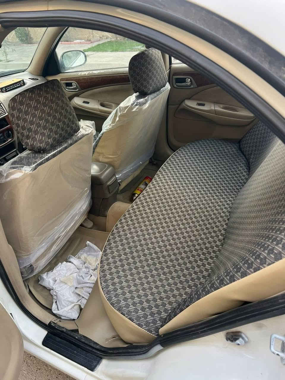 نيسان سني ياباني 2006
مكفوله عدا شويه ب جاملغ 

كير عادي 

محوك قبق ابيض 

سياره جاهده وكامله 

هزه سنويه كله جديد

مكانه بغداد  الشعب 
السعر 80 وبيه مجال

***********
