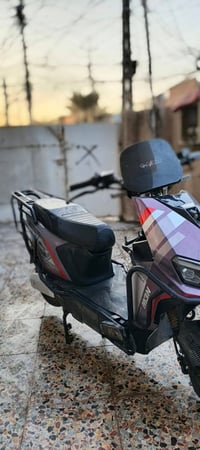 دراجه شحن سكنس جيل السادس درع بطاريت ليثيوم 6 بطاريات  50 كيلو متر شحن...