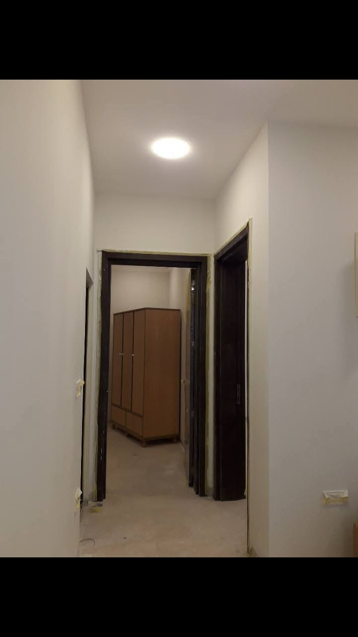 صباغ متفرغ متواجد  خاص او تصل   ***********
ــــــــــــــــــــــــــــــــــــــــــــــــــــــ
صبغ ابواب وشبابيك / واجهات منازل / ترميم كافه المنازل / طلس تيب جوين /  صبغ بنايات خارج ودأخل المنازل / صبغ معالج للرطوبه  / تصليح جص بورك / صبغ غرف نوم وغرف   اطفال / فقط بغداد متواجد فيس او تصال 💯/💯
