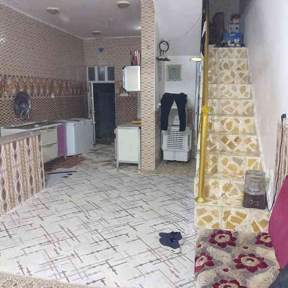 ياالله مكتب الجبوري للعقار بلخدمه ﷼﷼﷼﷼﷼
دااار للللبيع مساحه 100متر طابق واحد صب كونكريت درجه اولى خلف شارع 100حي ميسان قطاع 73مكان مميز منطقه راقيه الاستفسار والاتصال وات ساب بلخدمه ♕♕♕♕꧁꧁١꧂꧂***********♕♕♕♕♕
