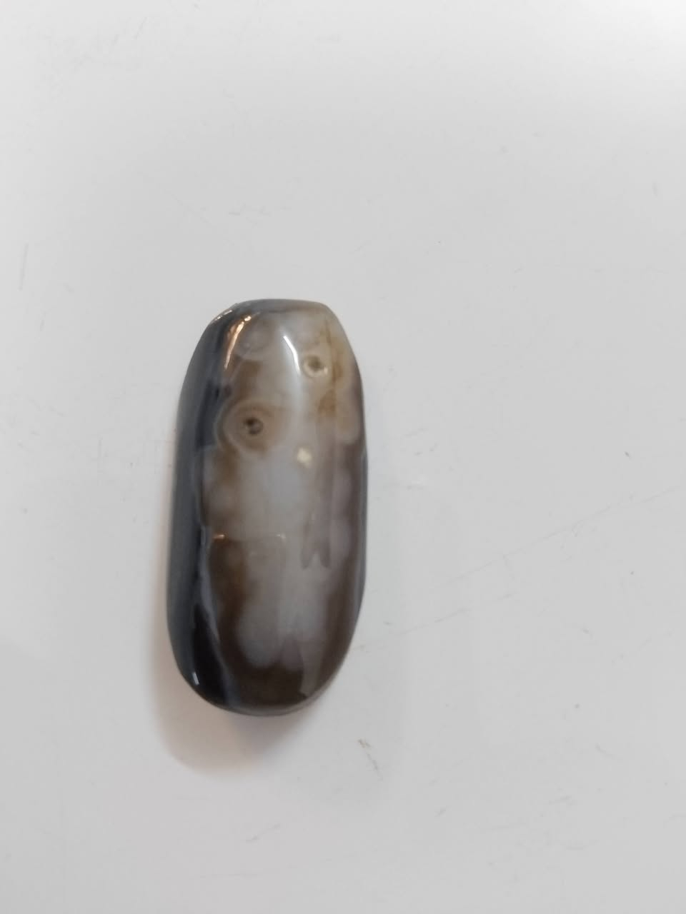 سلام عليكم قطعة عقيق سليماني بعيون طبيعية.
عقيق سليماني بعيون واضحة وزن 5 غرام مصقول وجاهز وحالة ممتازة جاهز  لخاتم او قلادة سعرة 25 بي مجال قليل توصيل داخل كركوك مجاني ***********
