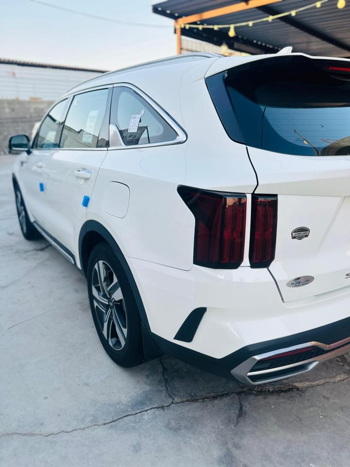 ‏سلام عليكم صور انتو 2021 للبيع مقفولة كفالة عامة رقم أربيل مكان السيارة البصرة الدير ماشي 60,000 السعر دفترين وستين وبيها مجال اتصال الرقم***********
